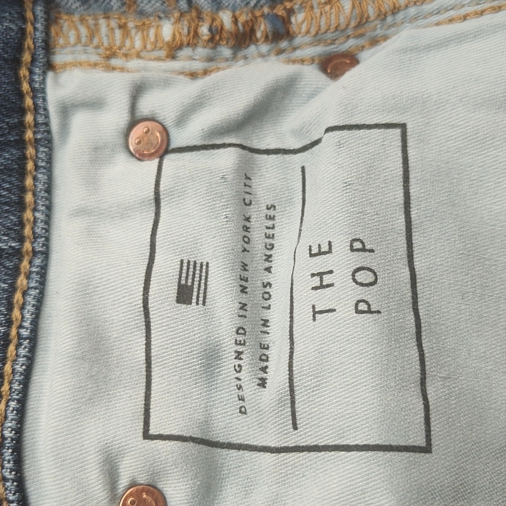 AYR Classic Blue Jeans. THE POP - Picture 6 of 11